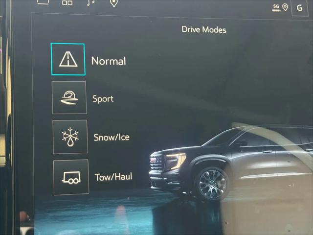 2026 GMC Acadia Denali FWD