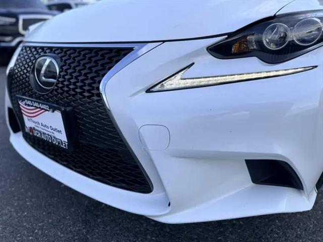 2016 Lexus IS 200t IS 200t