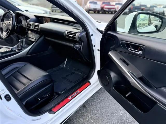 2016 Lexus IS 200t IS 200t