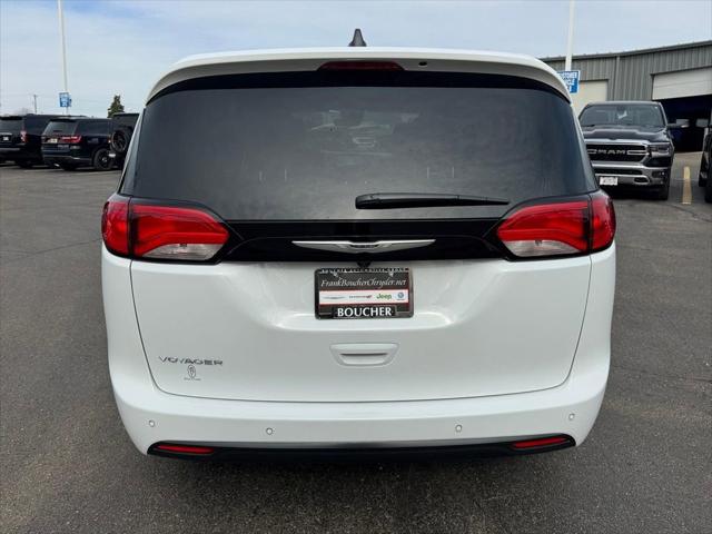 2026 Chrysler Voyager VOYAGER LX