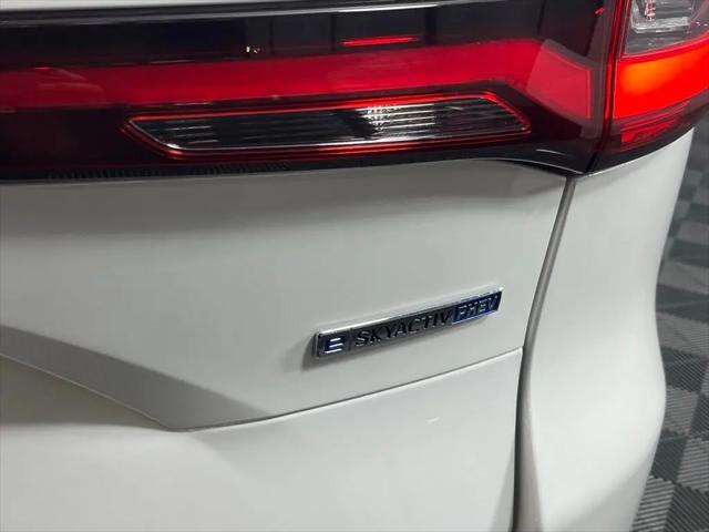 2025 Mazda X-90 Premium Sport