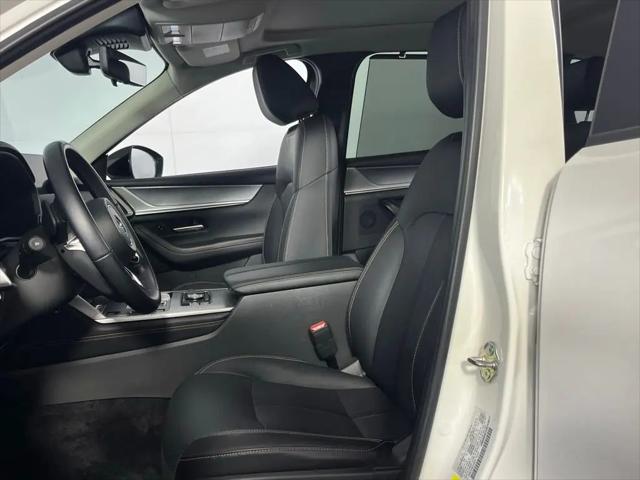 2025 Mazda X-90 Premium Sport