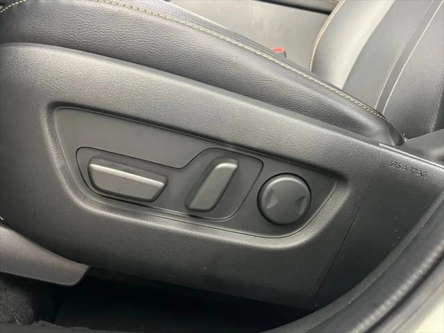 2025 Mazda X-90 Premium Sport