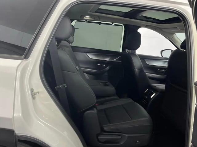 2025 Mazda X-90 Premium Sport