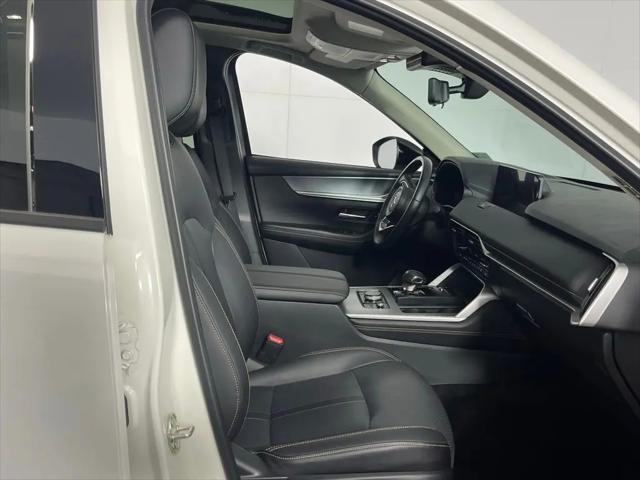 2025 Mazda X-90 Premium Sport