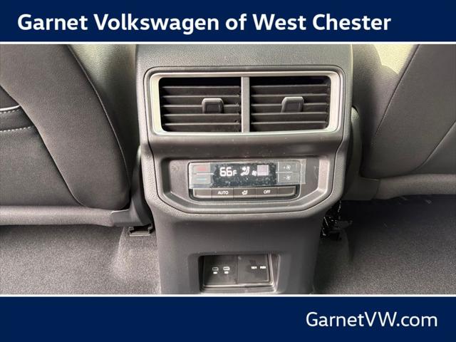 2026 Volkswagen Atlas Peak Edition
