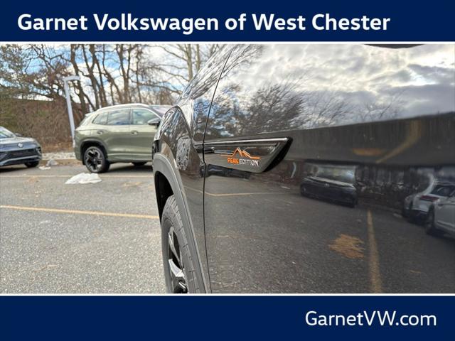 2026 Volkswagen Atlas Peak Edition