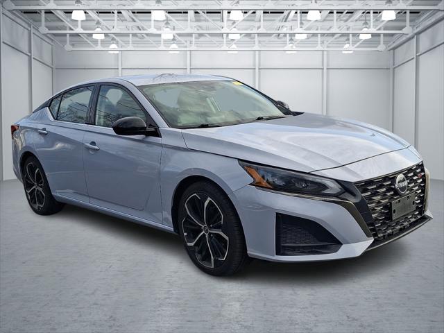 2024 Nissan Altima SR FWD