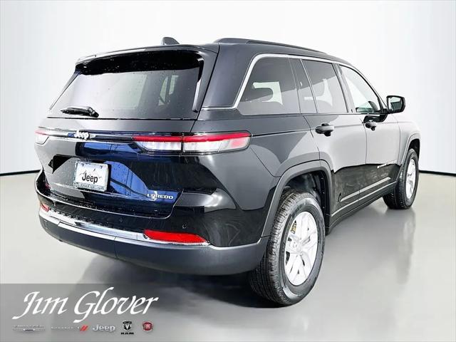 2026 Jeep Grand Cherokee Laredo 4x2