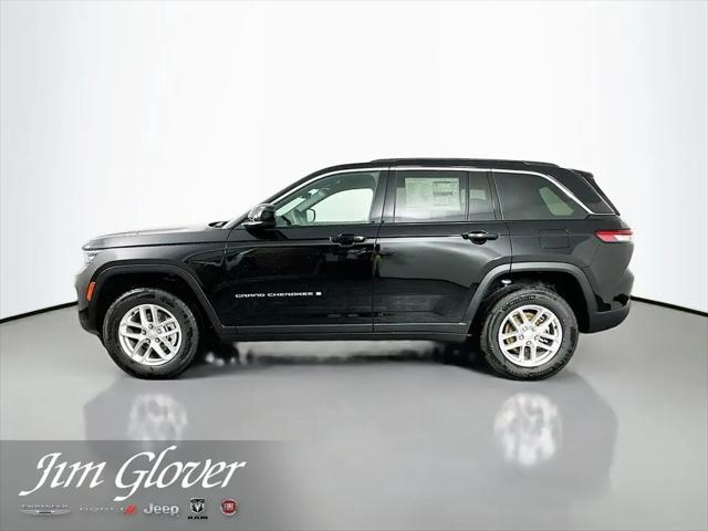 2026 Jeep Grand Cherokee Laredo 4x2