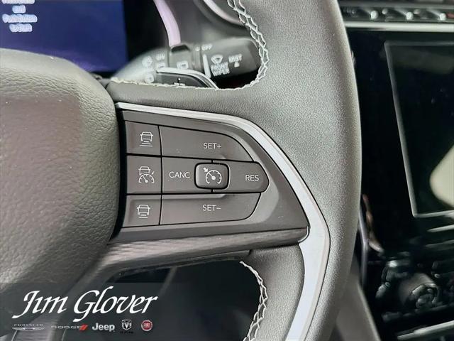 2026 Jeep Grand Cherokee Laredo 4x2