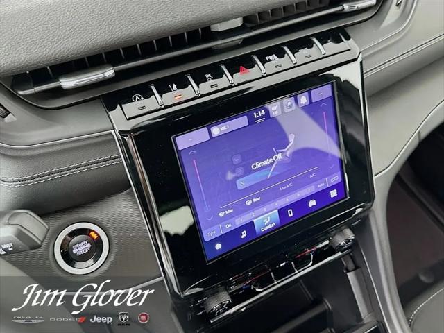 2026 Jeep Grand Cherokee Laredo 4x2