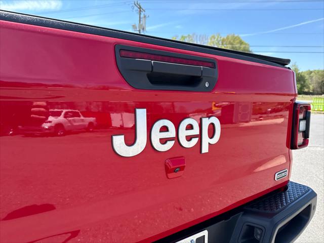 2021 Jeep Gladiator Overland