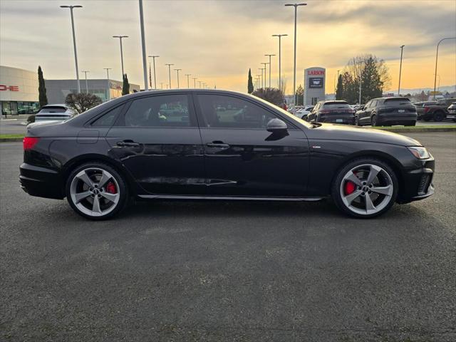 2023 Audi A4 Premium Plus 45 TFSI S line quattro S tronic