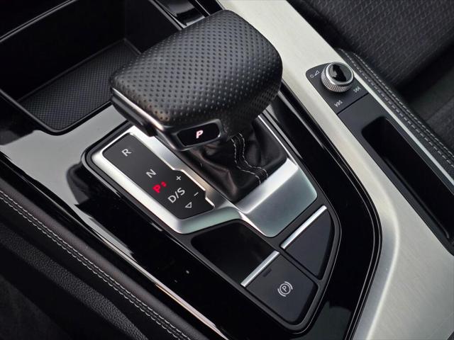 2023 Audi A4 Premium Plus 45 TFSI S line quattro S tronic