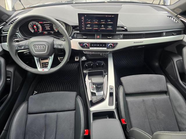 2023 Audi A4 Premium Plus 45 TFSI S line quattro S tronic