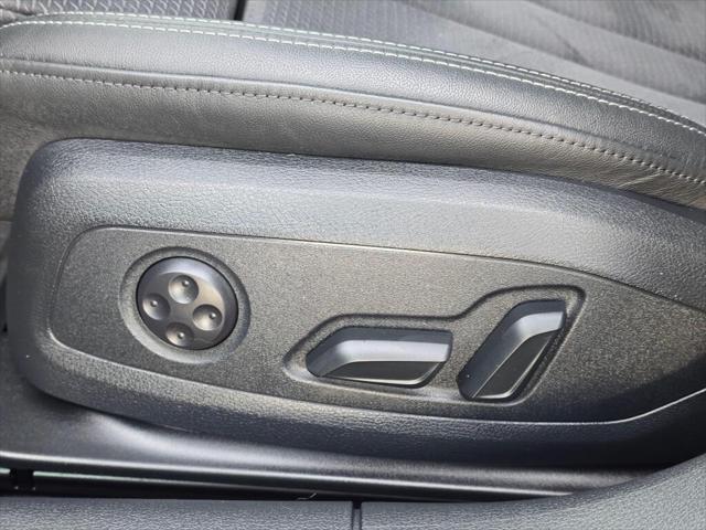 2023 Audi A4 Premium Plus 45 TFSI S line quattro S tronic