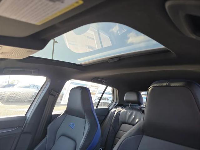 2026 Volkswagen Golf R Base