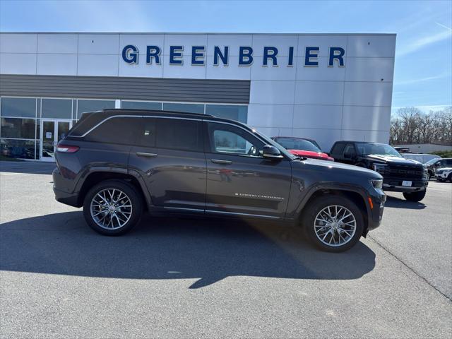 2025 Jeep Grand Cherokee Summit 4x4 2025 Jeep Grand Cherokee Summit 4x4
