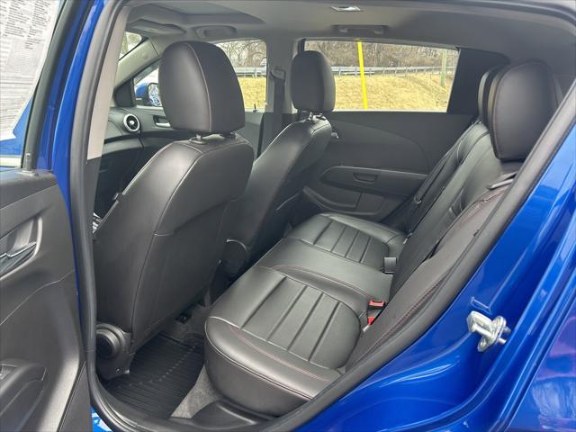 2020 Chevrolet Sonic FWD Hatchback Premier 5-Door