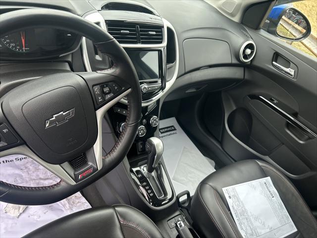 2020 Chevrolet Sonic FWD Hatchback Premier 5-Door