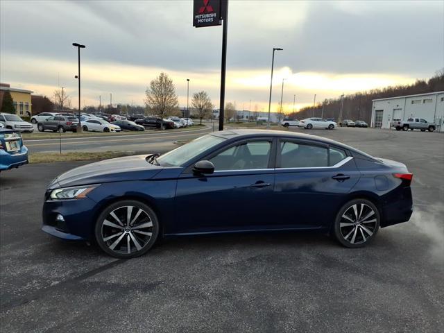 2022 Nissan Altima SR FWD