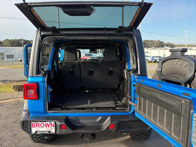 2024 Jeep Wrangler 4-Door Willys 4x4