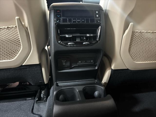 New 2026 Jeep Grand Cherokee L Limited 4x4 For Sale in Wilmington, OH
