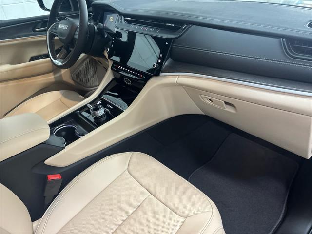 New 2026 Jeep Grand Cherokee L Limited 4x4 For Sale in Wilmington, OH