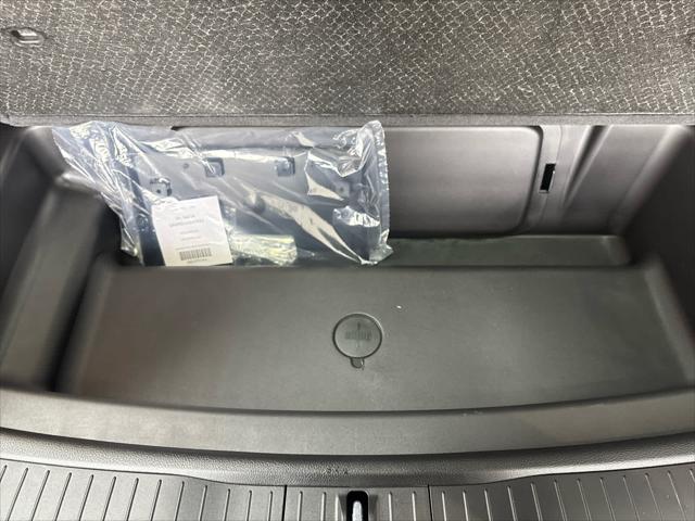 New 2026 Jeep Grand Cherokee L Limited 4x4 For Sale in Wilmington, OH