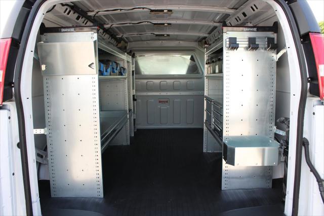 2026 Chevrolet Express Cargo Van 2500 Regular Wheelbase, WT, RWD
