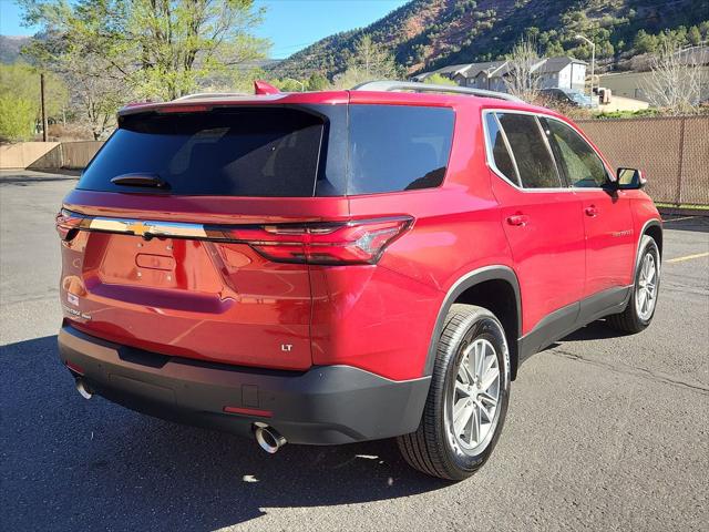 2023 Chevrolet Traverse AWD LT Cloth