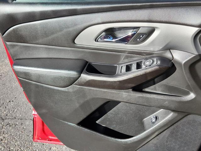 2023 Chevrolet Traverse AWD LT Cloth