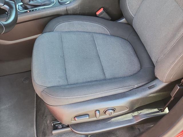 2023 Chevrolet Traverse AWD LT Cloth