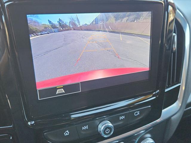 2023 Chevrolet Traverse AWD LT Cloth