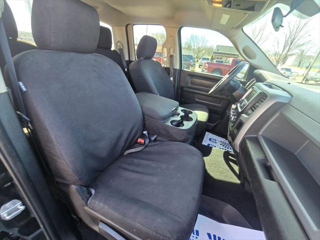 2017 Ram 1500 Express Quad Cab 4x4 6'4" Box