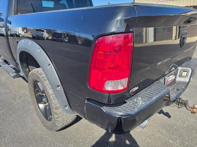 2017 Ram 1500 Express Quad Cab 4x4 6'4" Box