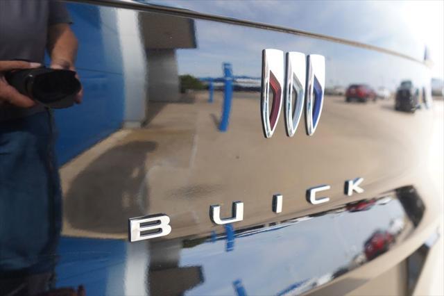 2025 Buick NV Sport Touring FWD