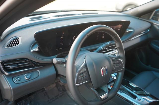 2025 Buick NV Sport Touring FWD