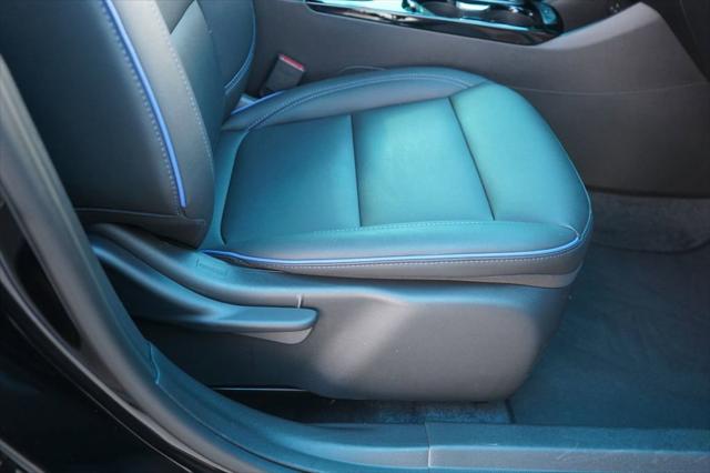 2025 Buick NV Sport Touring FWD