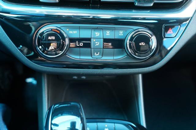 2025 Buick NV Sport Touring FWD