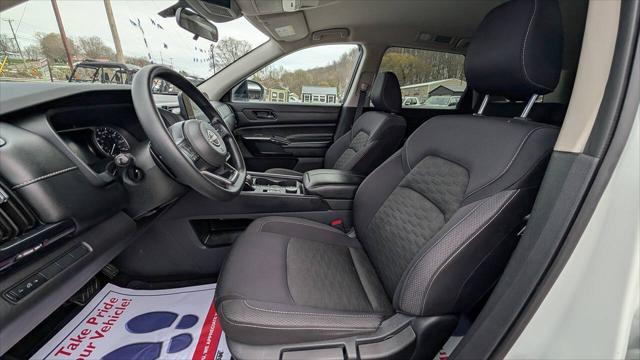2023 Nissan Pathfinder S 4WD