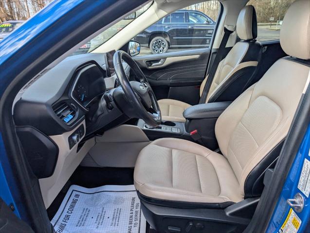 2021 Ford Escape SEL