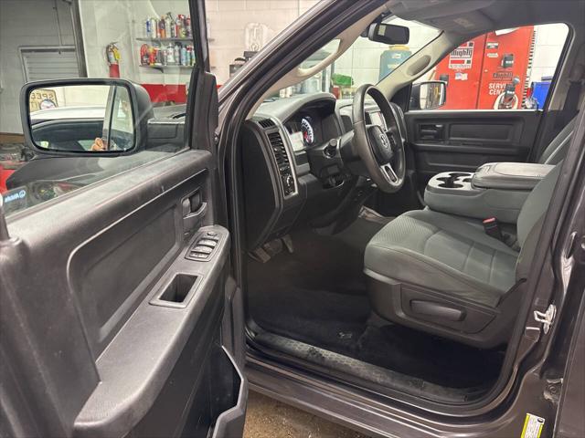 2019 Ram 1500 Classic Express Quad Cab 4x4 6'4" Box