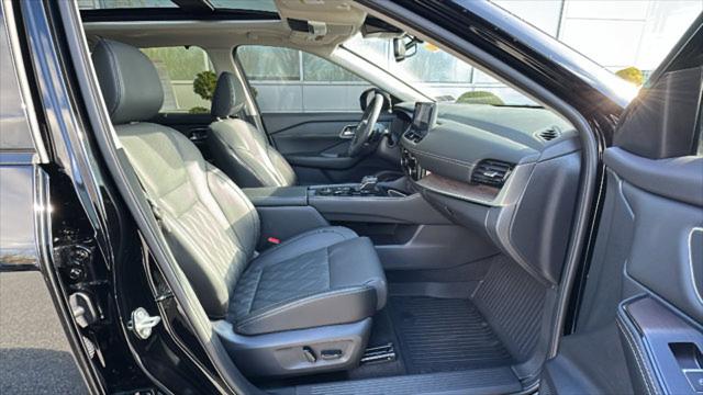 2025 Nissan Rogue Platinum Intelligent AWD