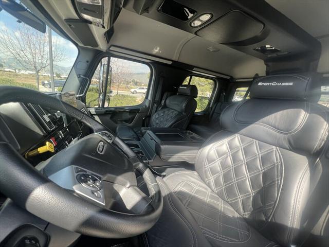 2025 Freightliner Lh5 SPORTCHASSIS