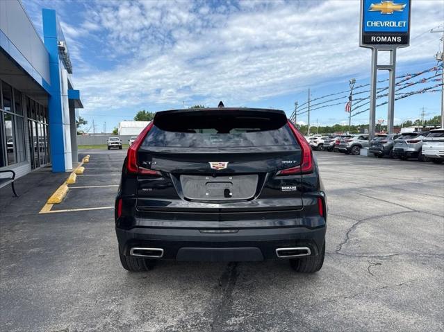 2024 Cadillac XT4 AWD Premium Luxury