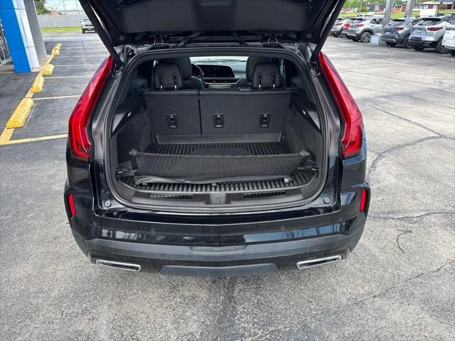 2024 Cadillac XT4 AWD Premium Luxury