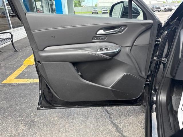 2024 Cadillac XT4 AWD Premium Luxury