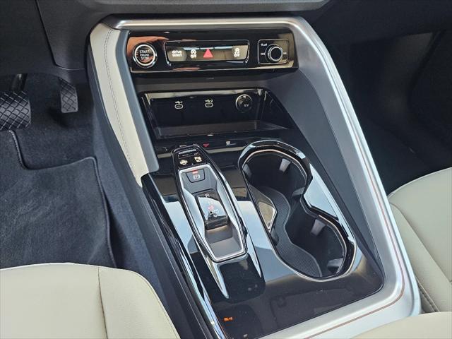 2025 Audi Q5 Premium TFSI quattro S tronic